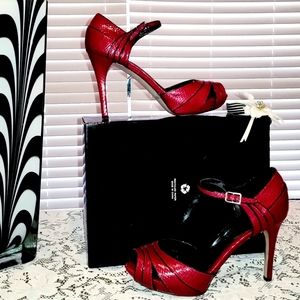 WhiteHouse/BlackMarket Red Snake Embossed Peep Toe